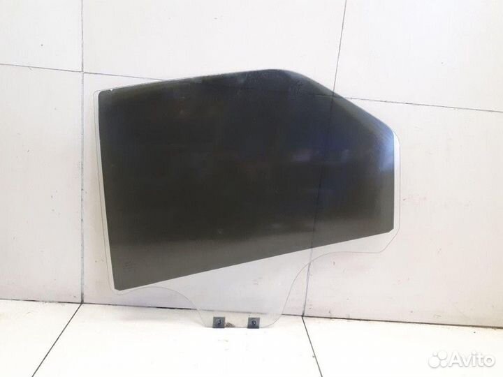 Стекло двери задней левой Renault Logan