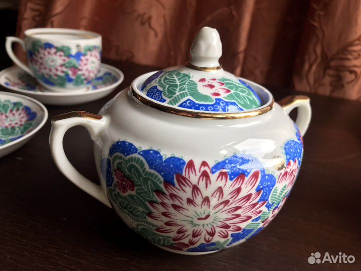 Предметы из сервиза Георгин СССР