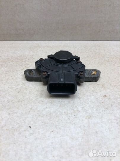 Датчик положения передачи АКПП Honda Airwave L15A