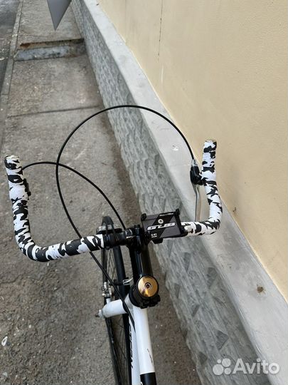 Шоссейный велосипед