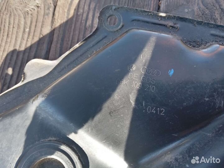 Крышка двигателя грм 2.0 TSI Ауди Фольксваген Шкод