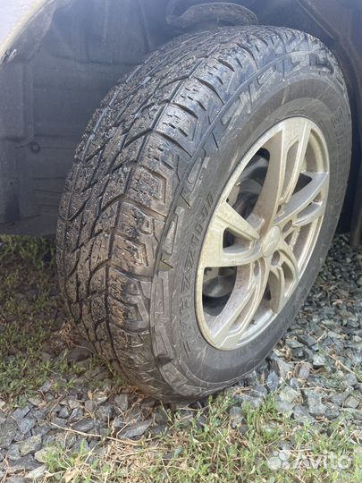 Литые диски с резиной mitsubishi r16