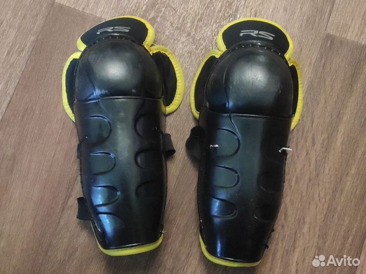 Наколенники детские