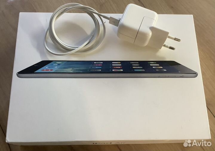 Планшет apple iPad AIr