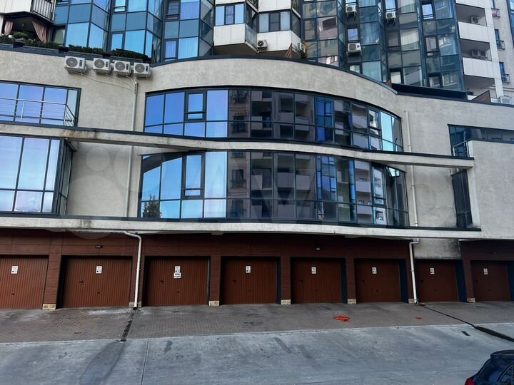 Фитнес, хостел, образование, медицина, 1060 м²