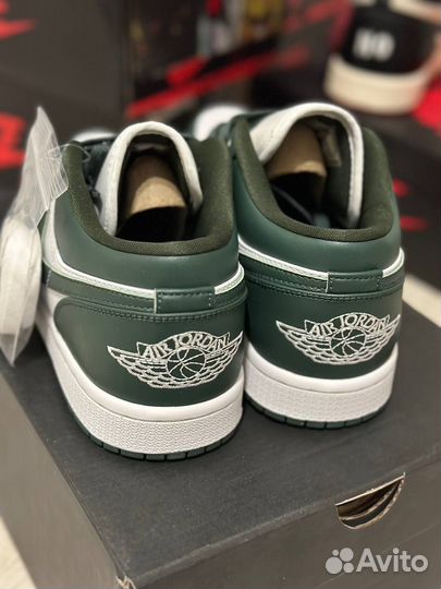 Кроссовки nike