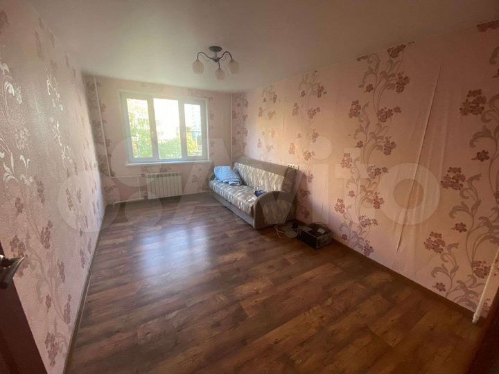 2-к. квартира, 50 м², 3/9 эт.