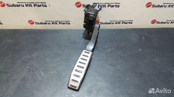 Педаль газа Porsche Cayenne 957 M48.01 08