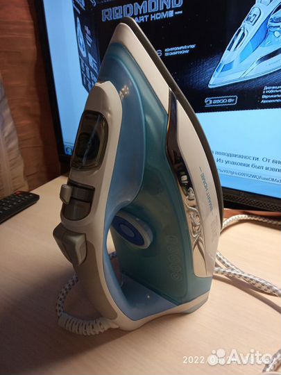 Умный утюг smart home Skyiron redmond RI-C273S