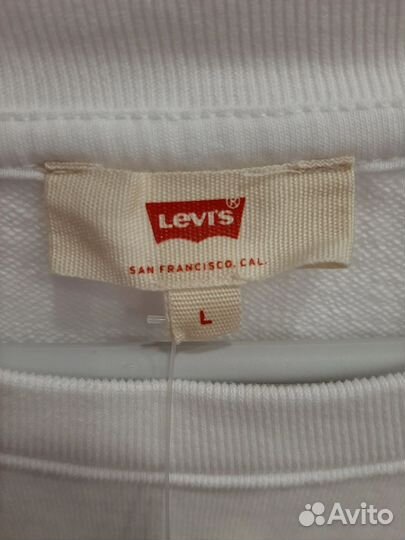 Свитшот женский Levi's S L