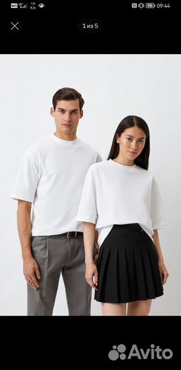 Uniqlo футболка женская и мужская S оверсайз