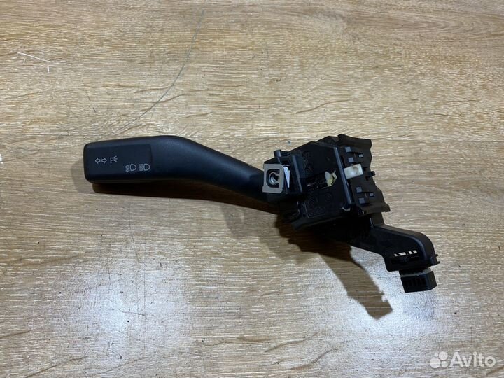 Переключатель поворотников Octavia A5 Арт 444