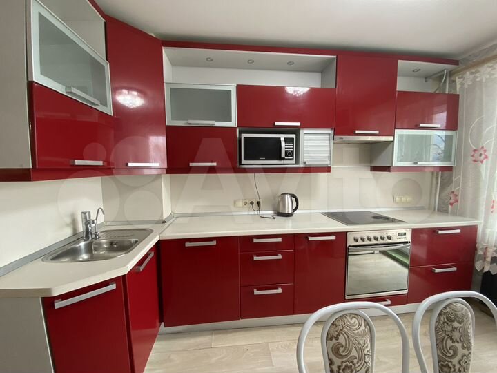 3-к. квартира, 77 м², 4/16 эт.