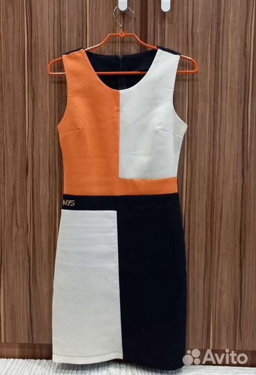 Платья женские