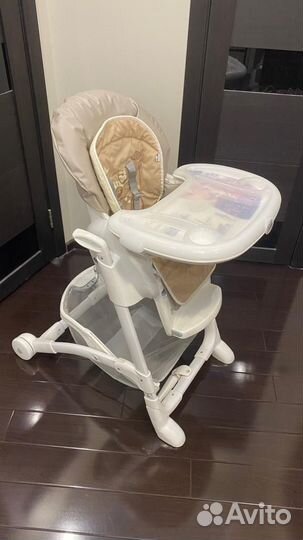 Стульчик для кормления cam