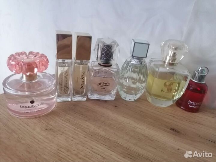 Духи женские разные