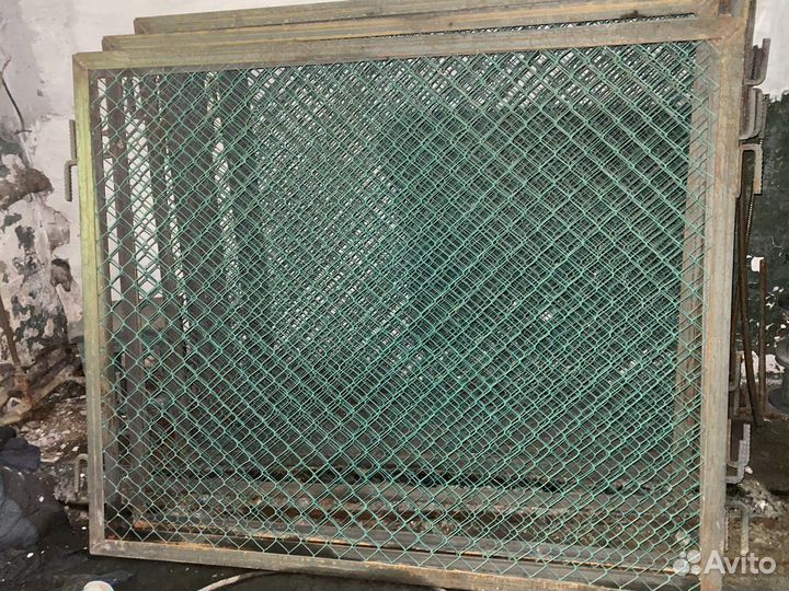 Ограда металлическая