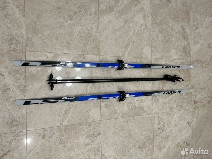 Беговые лыжи Larsen