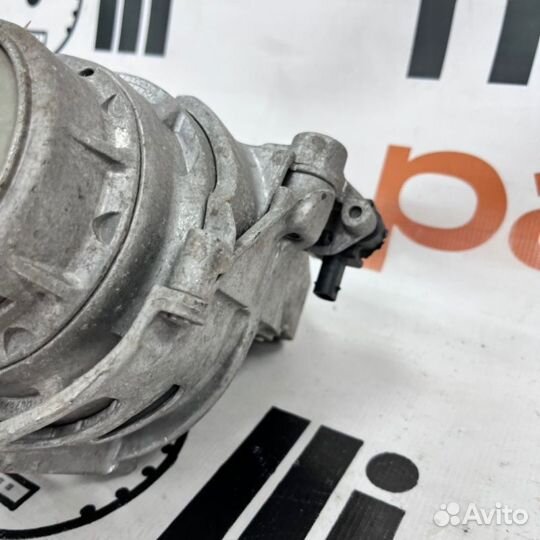 Подушка двигателя левая Audi A6 C8 2021