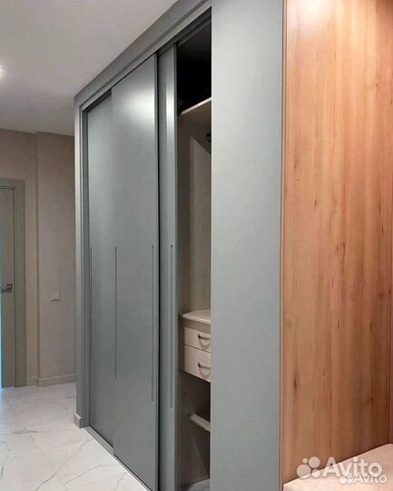 Шкафы в прихожую от мебельной фабрики