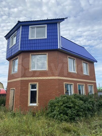 Дом 163,2 м² на участке 6 сот.