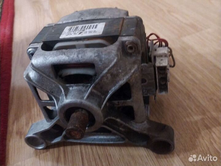 Двигататель стиральной машины