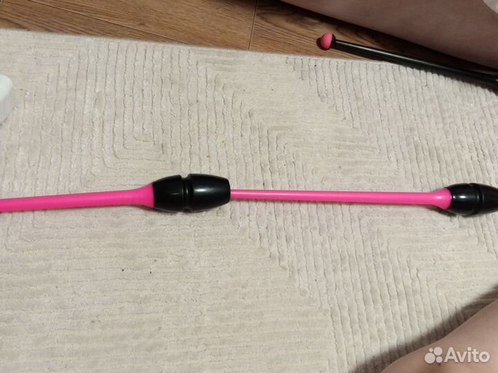 Булавы гимнастические