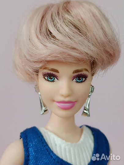 Barbie Fashionistas 75
