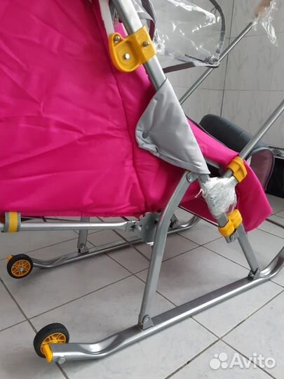 Велосипед трёхколёсный с ручкой бу