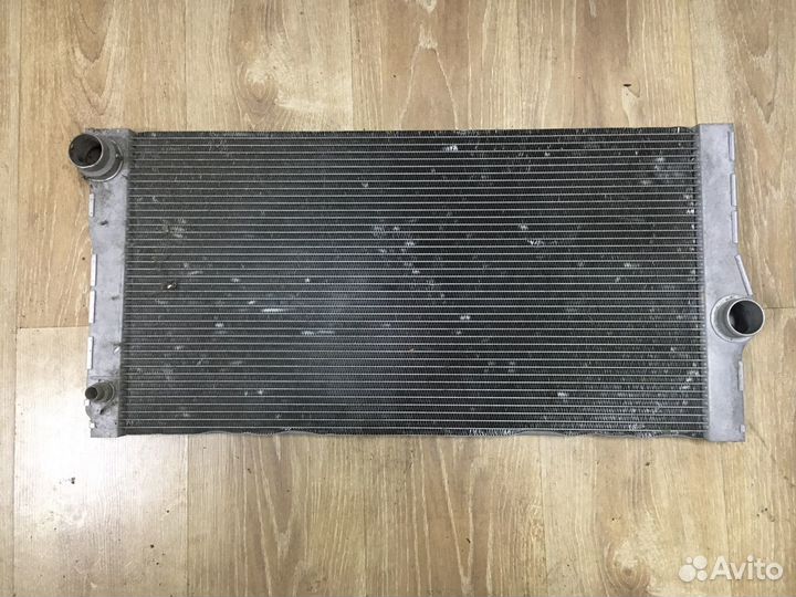 Для BMW F10 F07 F01 основной радиатор
