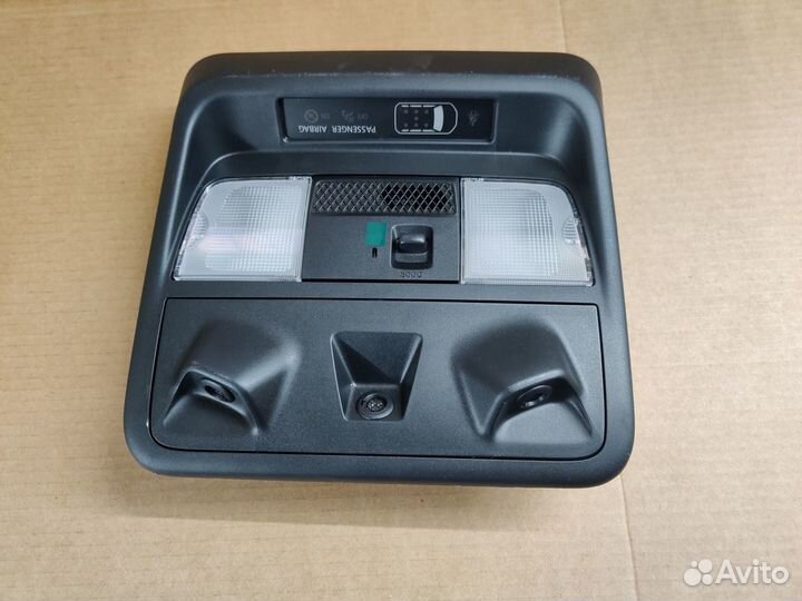 Плафон освещения Аутлендер 3 датчик объёма Ориг