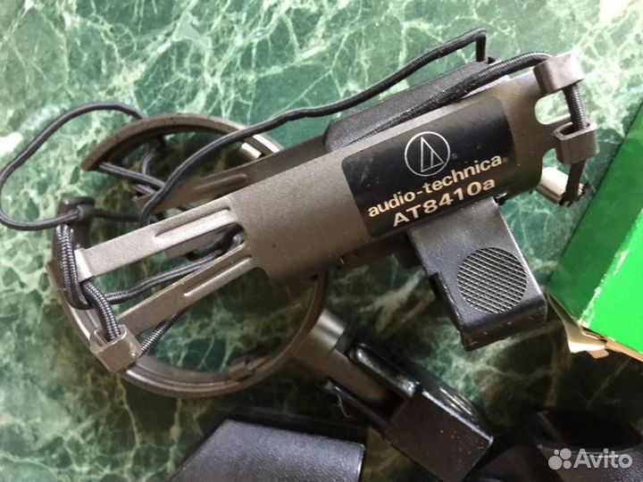 Крепления микроф, пушек Shure Sennheizer AKG