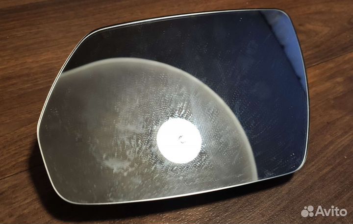 Зеркальный элемент Genesis 87611B1100 левый