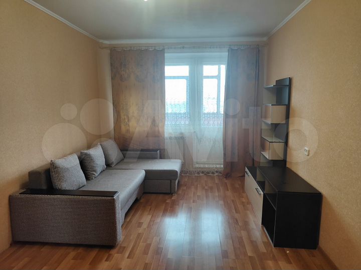 1-к. квартира, 36 м², 8/10 эт.