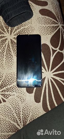 Samsung Galaxy A50, 6/128 ГБ