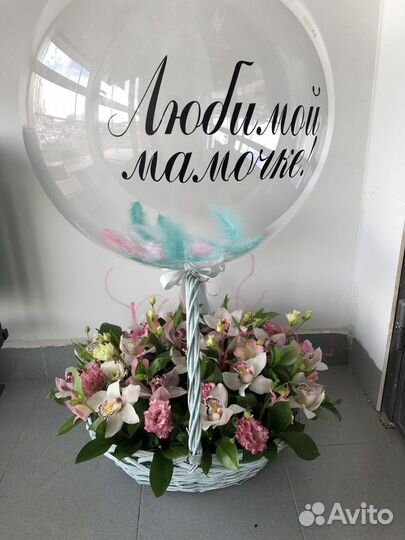 Корзина орхидей для самых близких