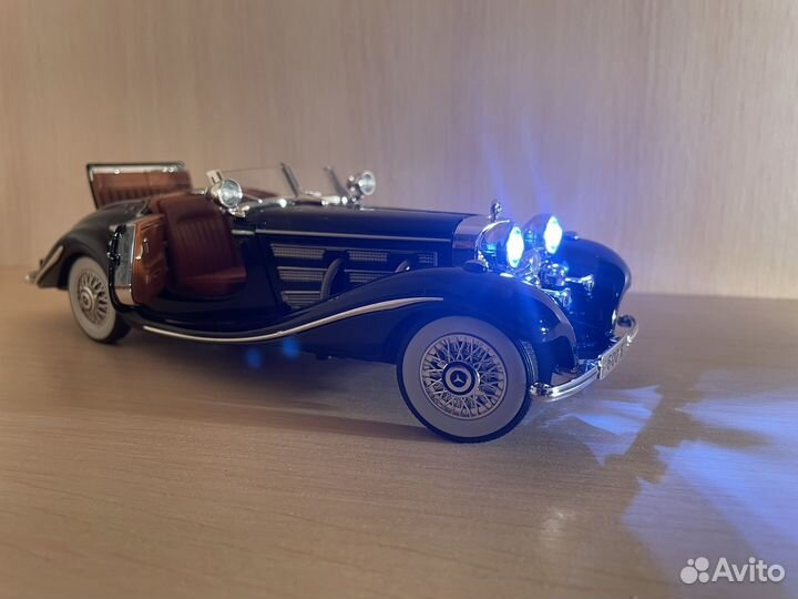 Коллекционная машинка Mercedes Benz 500K 1:24