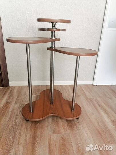 Подставка для цветов напольная