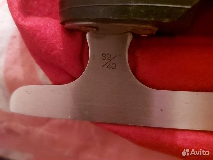 Коньки фигурные