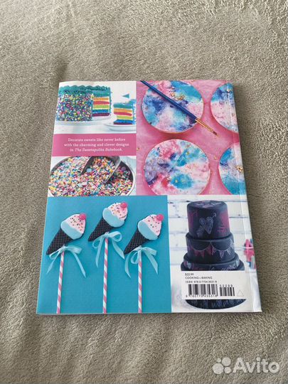 Книга рецептов тортов The sweetapolita bakebook на