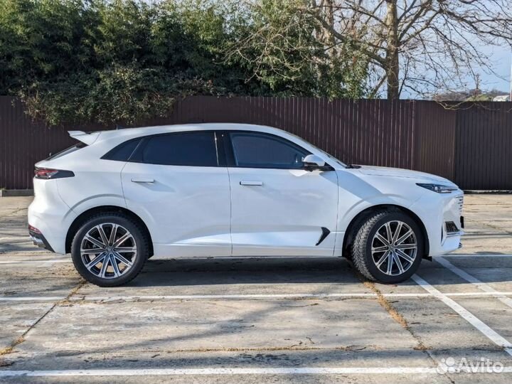 Аренда автомобиля Changan Uni-K