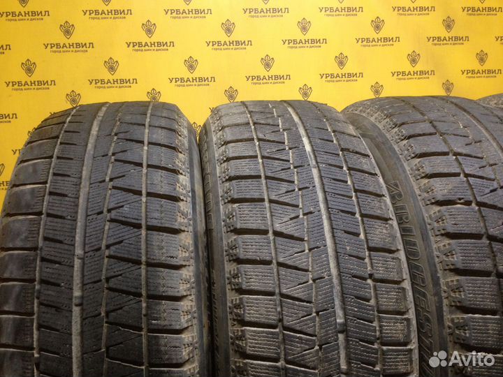 Bridgestone Blizzak Revo GZ 215/60 R16