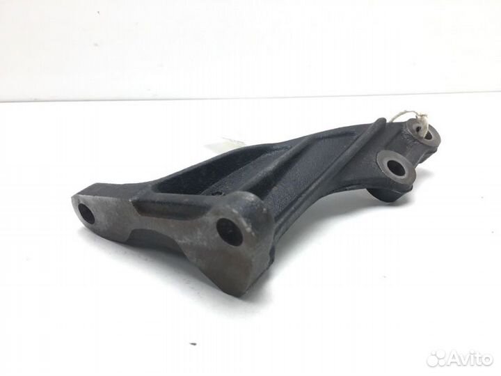 Кронштейн кпп левый Toyota Mark Ii GX100 1GFE 2000