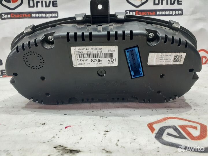 Skoda Fabia 2 1.2 МКПП панель приборов