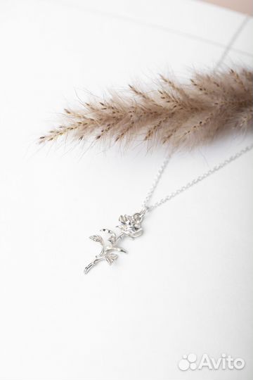 Подвеска роза Rose Symphony