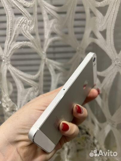 iPhone 5S, 32 ГБ