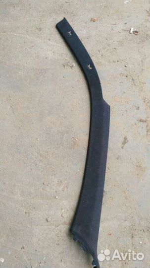 Обшивка стойки передняя Mercedes-Benz C-Class W210