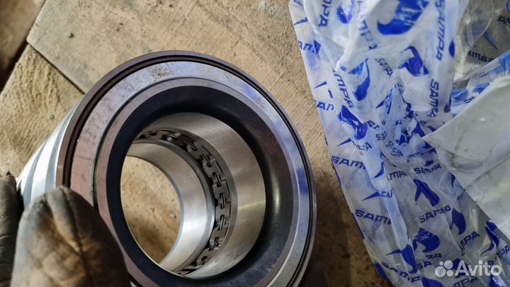 Подшипник оси Gigant