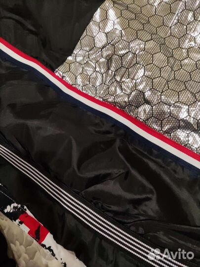 Костюм горнолыжный