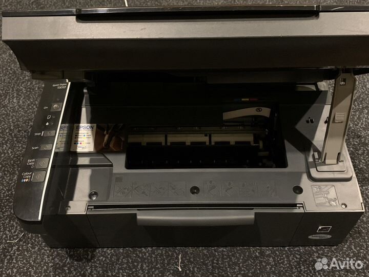Цветной принтер Epson stylus TX117